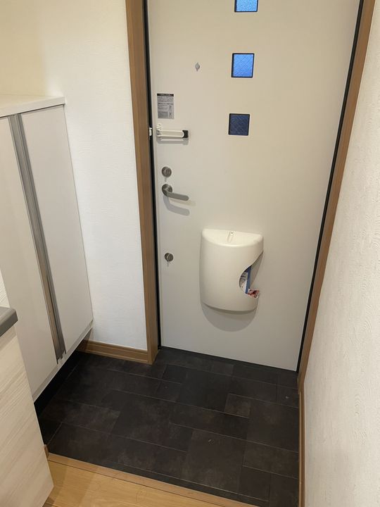 アノンテラス枡形の玄関