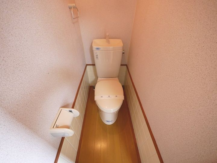 内山商店ビルの内装