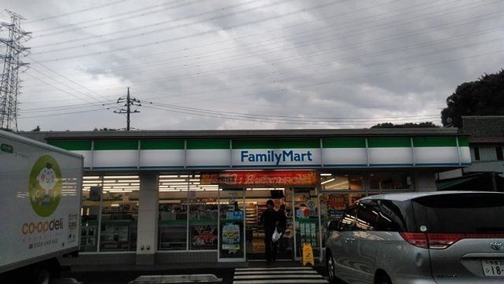 パルコート・Sの周辺