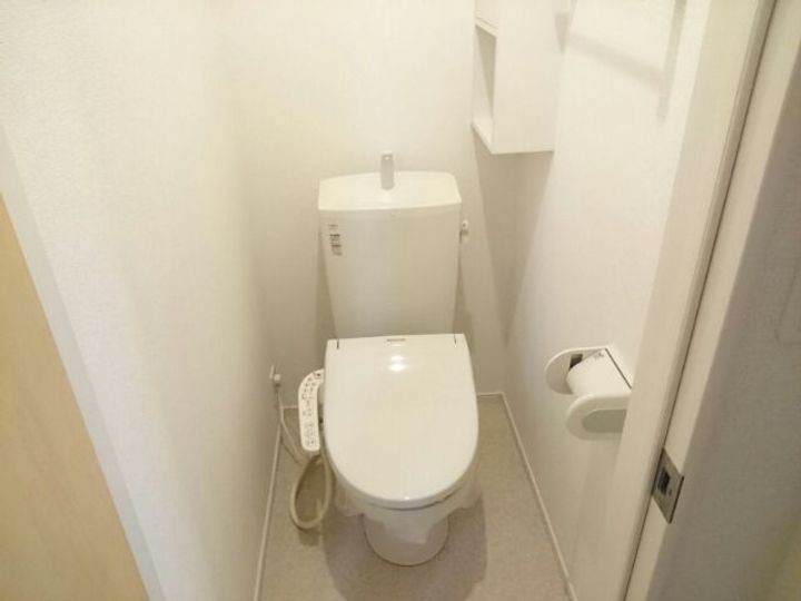 アグレアブル Bの内装