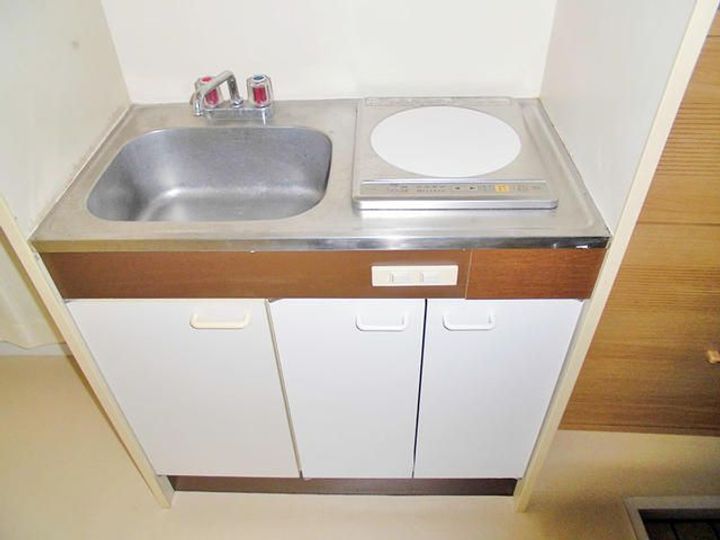 今福ビルのキッチン