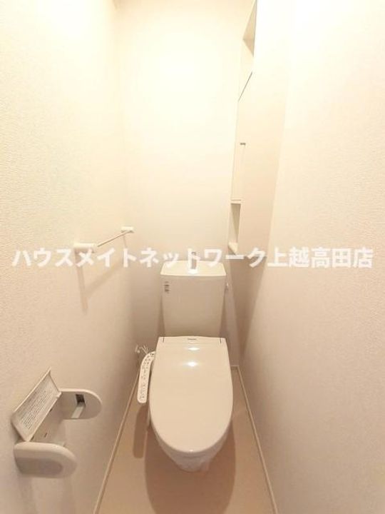 サンパレス春日山IIの内装