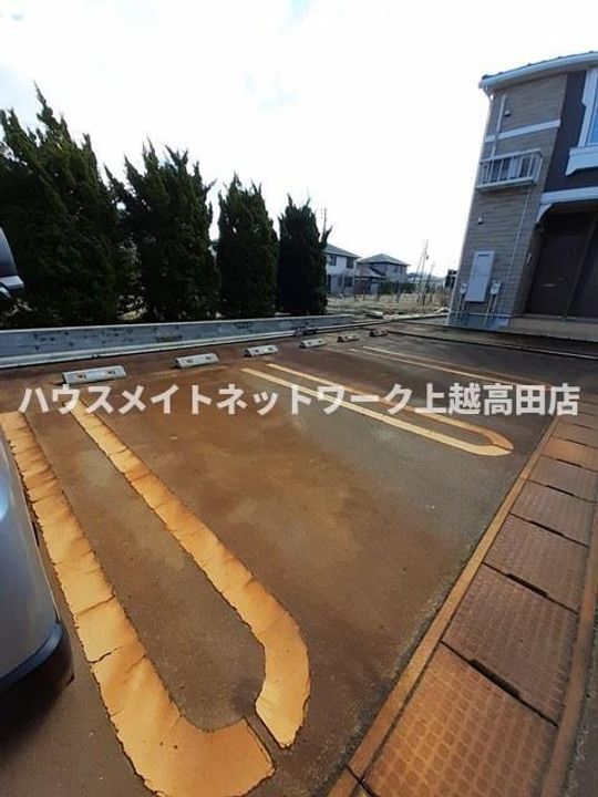 サンパレス春日山IIの地図