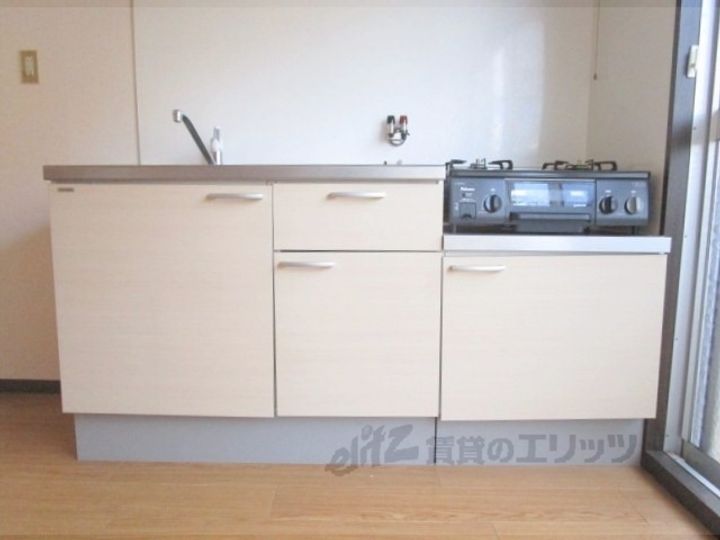 エステートシバタのキッチン