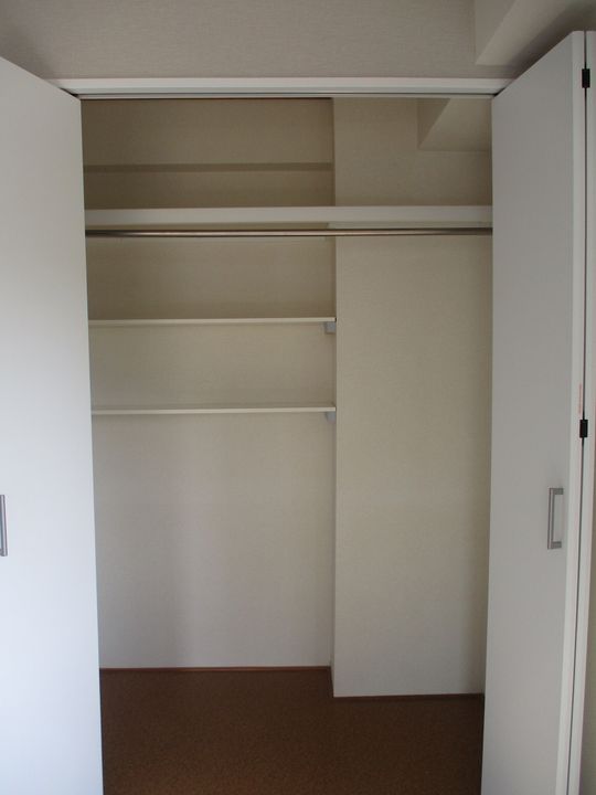 雙林ビルの内装