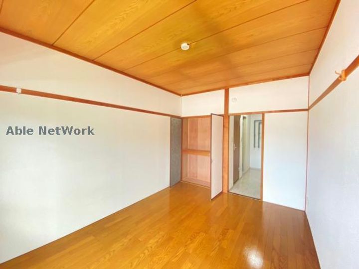 プランタン黒髪の内装