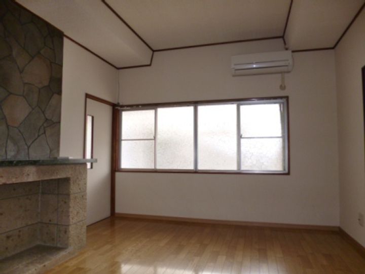 三重県伊勢市中島2(一戸建)の賃貸物件の居間