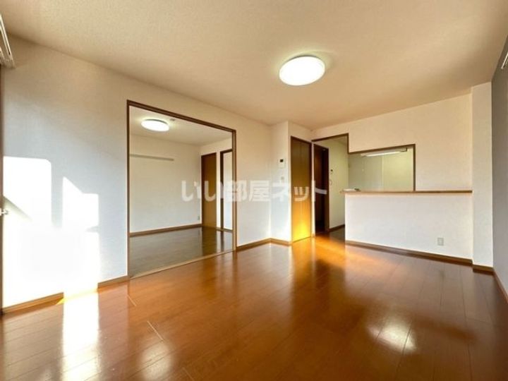栃木県宇都宮市御幸ケ原町(アパート)の賃貸物件の居間