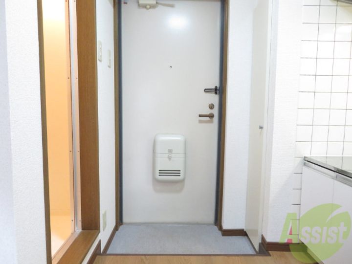サンプレイスヒルズの玄関