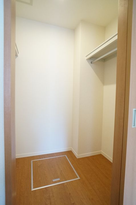 ロータスの内装