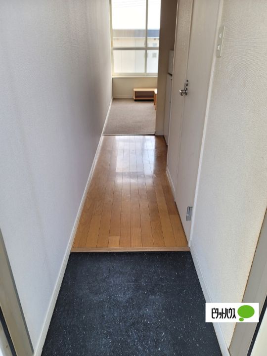 ルーパルクの玄関