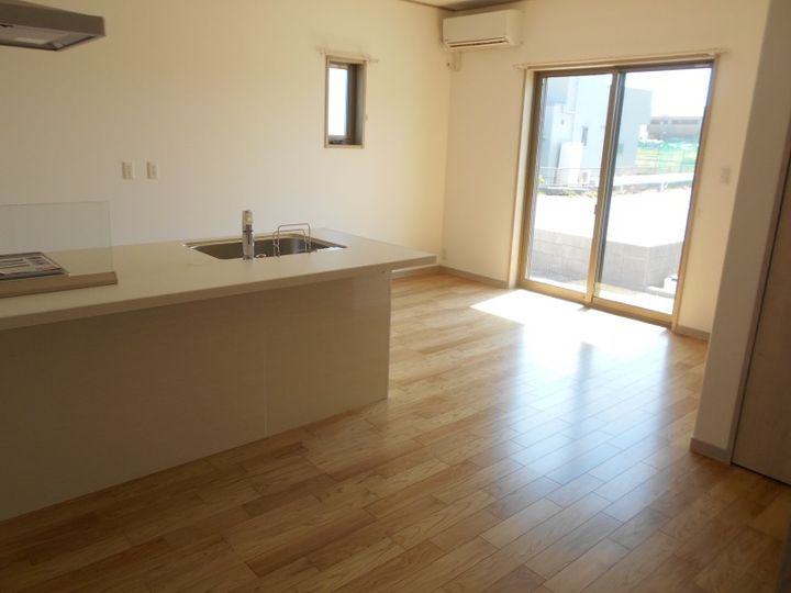 静岡県浜松市中央区若林町(一戸建)の賃貸物件の居間