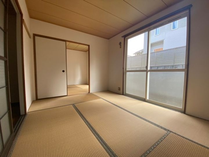 グリーンパーク高陽 B棟の内装