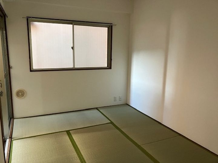 コーポ安留の居間