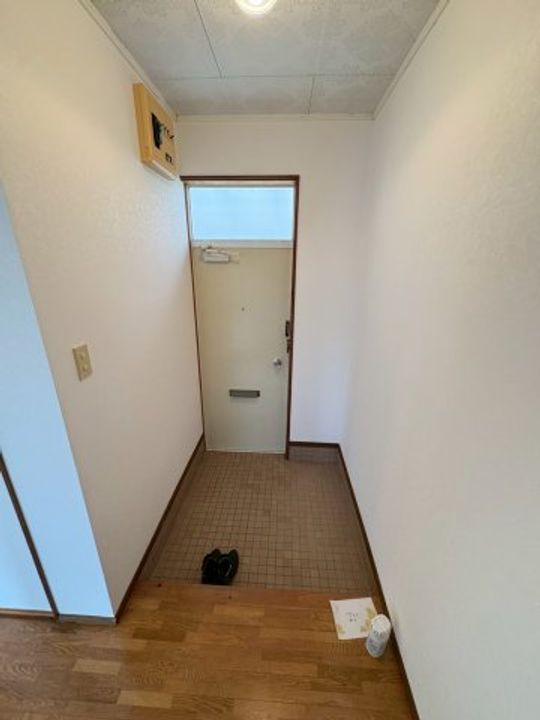 ヴィラ北栄の玄関