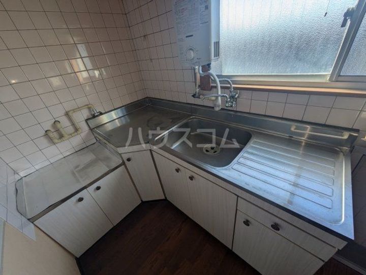 コーポラス井の元のキッチン