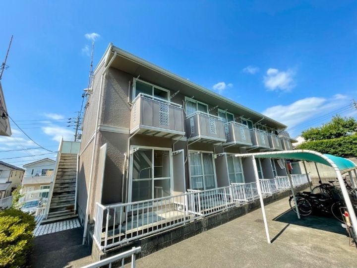 リバティスクエアA棟の外観