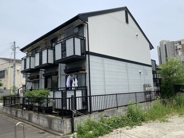 大阪府高槻市芥川町3(アパート)の賃貸物件の外観