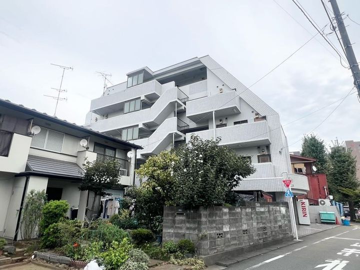 グランデール八王子の外観