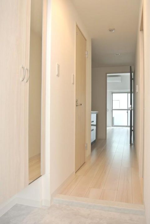 アンファンテーヌの玄関