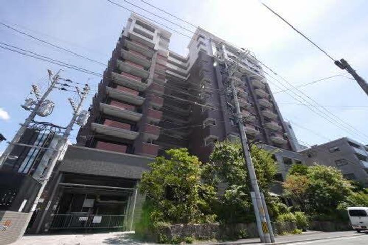 グランドメゾン古城公園の外観