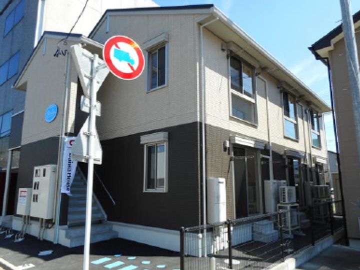 ピュアリィ五月町の外観