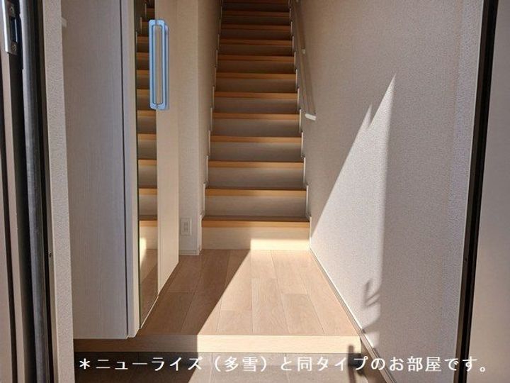 サンリット ガーデンの玄関