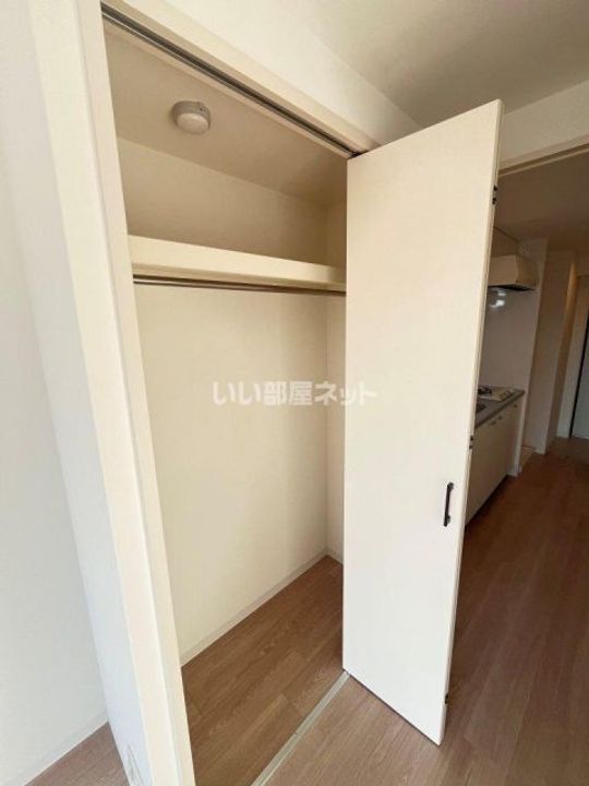 大阪府堺市西区鳳東町4(マンション)の賃貸物件の内装