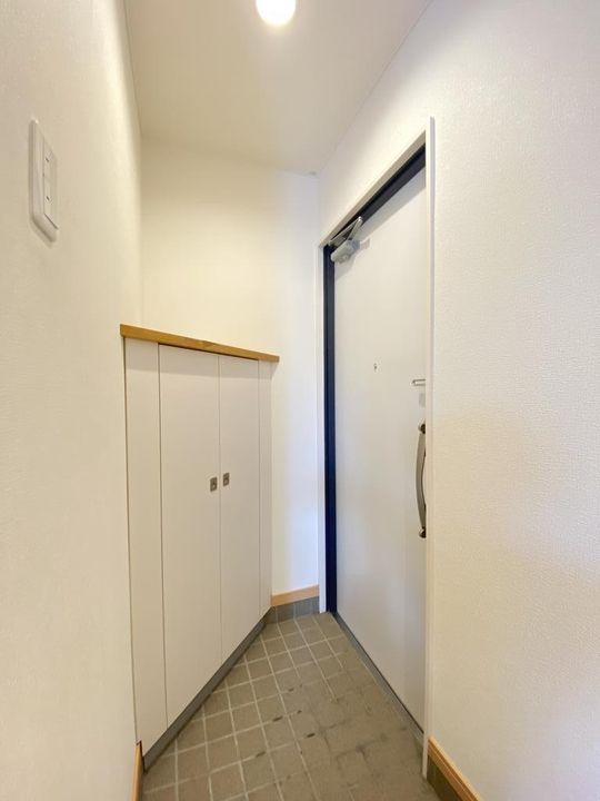 カルム竹林の玄関