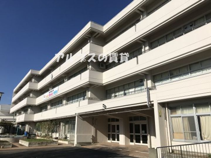 神奈川県横浜市磯子区上町(マンション)の賃貸物件の周辺
