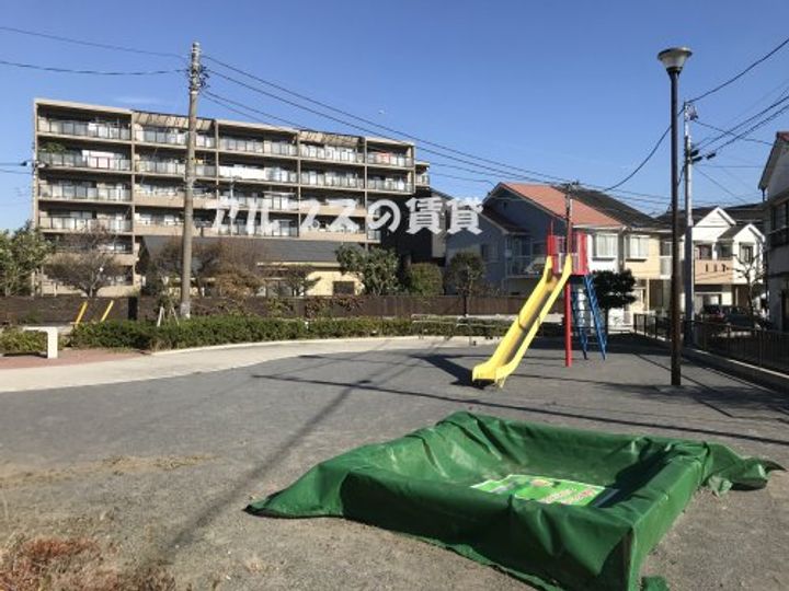 神奈川県横浜市磯子区上町(マンション)の賃貸物件の周辺