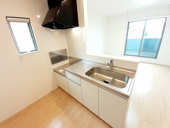 クレメント名取のキッチン