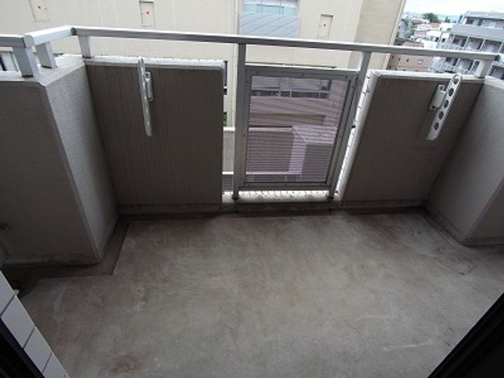 第2カブラキビルの内装