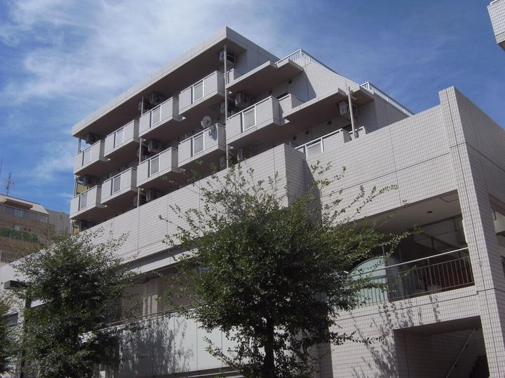 第2カブラキビルの外観