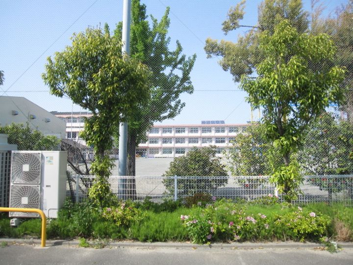 静岡県浜松市中央区入野町(アパート)の賃貸物件の周辺