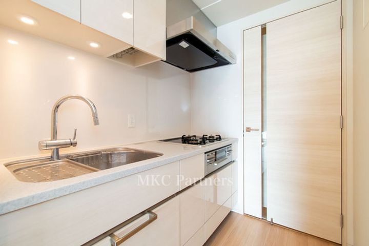 オーブレジデンス神南のキッチン