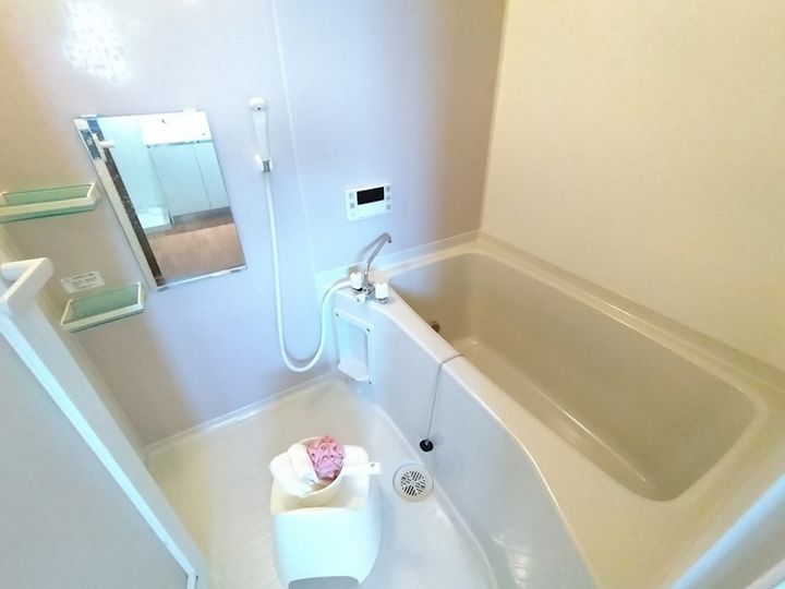 杉山第二ビルの風呂