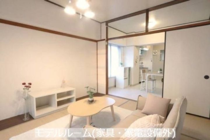 ビレッジハウス城北タワー1号棟の居間