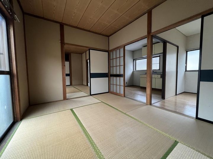山梨県甲府市池田3(一戸建)の賃貸物件の居間