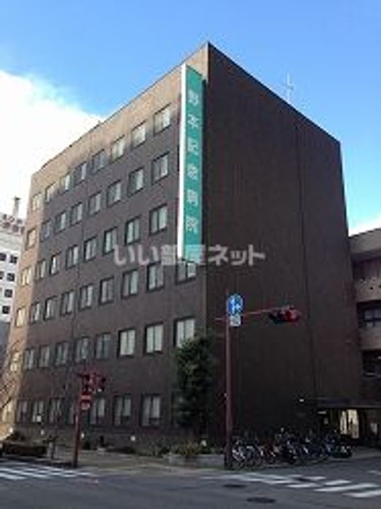 ピュアジュネスM・J・Kの周辺