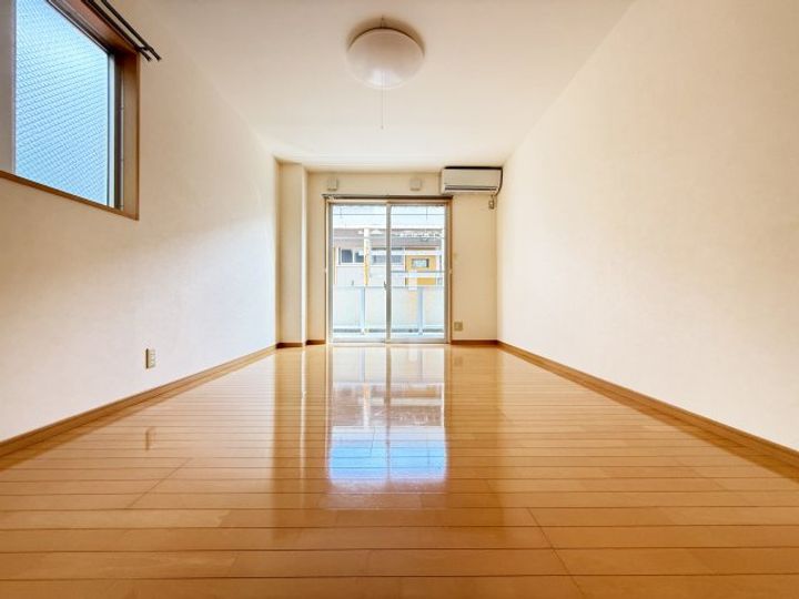 高知県高知市薊野西町3(マンション)の賃貸物件の居間