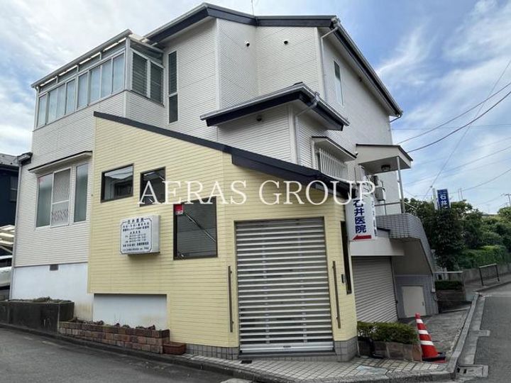 グランドペアの周辺