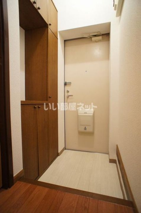 福島県いわき市平塩字塩向(アパート)の賃貸物件の玄関