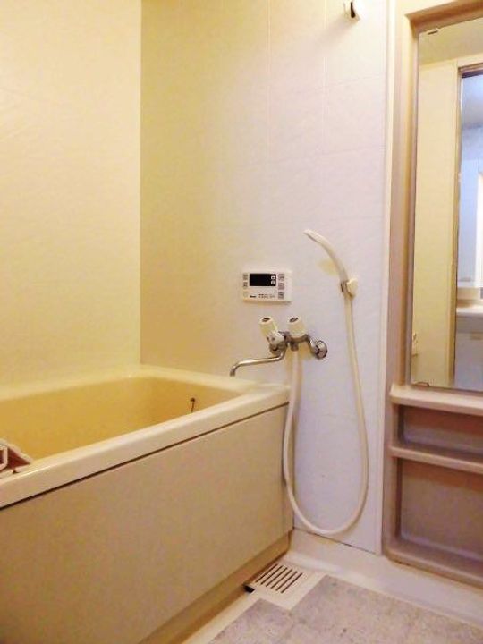 タウン唐山F棟の風呂