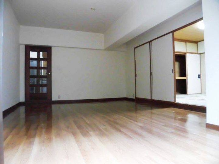 タウン唐山F棟の内装