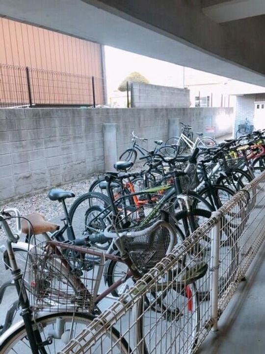 アンダルシア市川(A 025)の地図