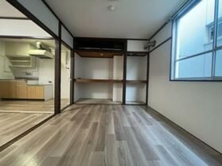 大和ビル院内の内装