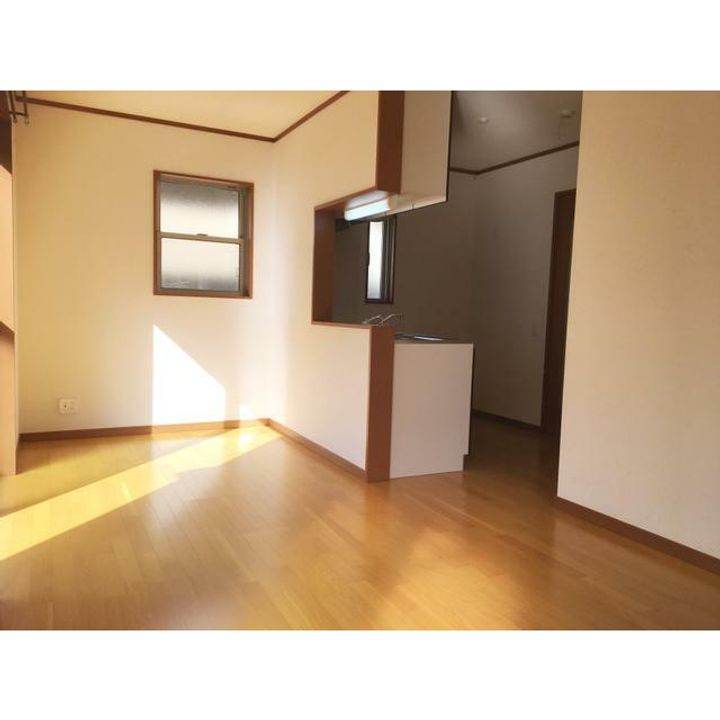 神奈川県秦野市堀西(一戸建)の賃貸物件の居間