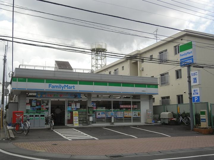 モーヴソレイユの周辺