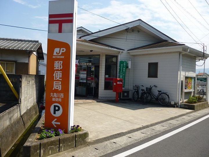 香川県丸亀市川西町北(マンション)の賃貸物件の周辺